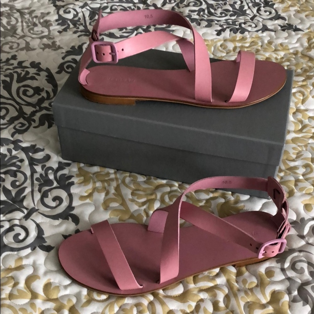 Everlane leather sandals